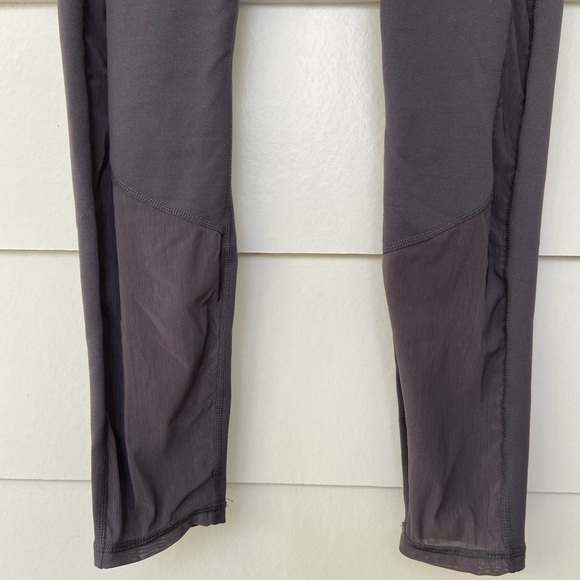 Demi Lovato Fabletics Grey Mesh Grey Small - Picture 3 of 8
